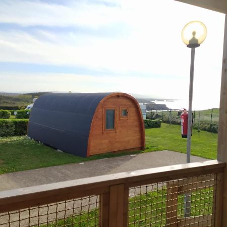 Bungalow 3 Personas - Camping Playa De Tapia Tapia De Casariego Dış mekan fotoğraf